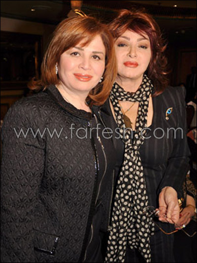 بالصور: تكريم فنانات بمناسبة عيد الام  صورة رقم 4