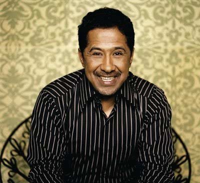 الشاب خالد: لماذا يتمسك القذافي بالكرسي رغم المجازر؟!  صورة رقم 6