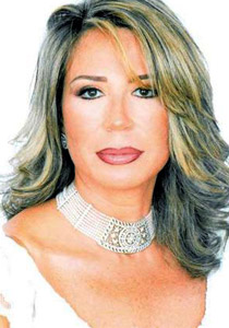 إيناس الدغيدي تغادر مصر خوفا من اهدار دمها على يد الاخوان صورة رقم 1 إيناس الدغيدي تغادر مصر خوفا من اهدار دمها على يد الاخوان صورة رقم 1