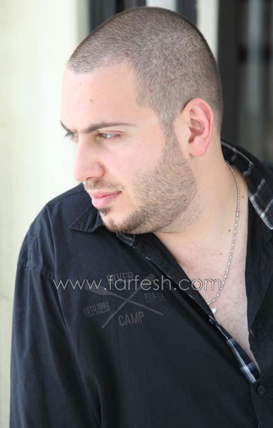 الشاعر فارس اسكندر: فضل ناكر للجميل وتعاملت مع اليسا الشاعر فارس اسكندر: فضل ناكر للجميل وتعاملت مع اليسا