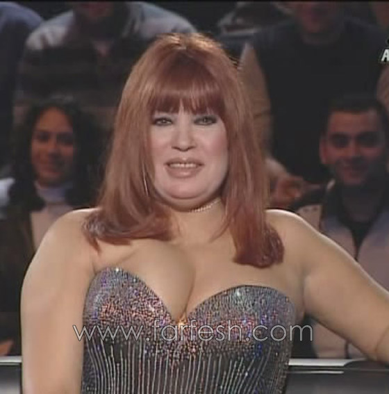 فيفي عبده: يحتالون باسمي الجمهور على 