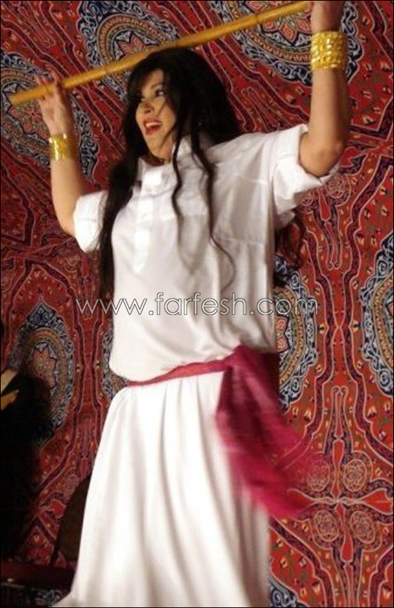 فيفي عبده تنال لقب الأم المثالية والجمهور لا يوافق!!  صورة رقم 12