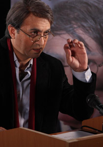 10 قنوات فضائية تنقض على المسلسل السوري في حضرة الغياب صورة رقم 1