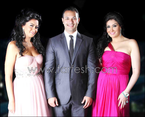 رغم فستان خطوبتها.. غياب والد روتانا يثير فضول 