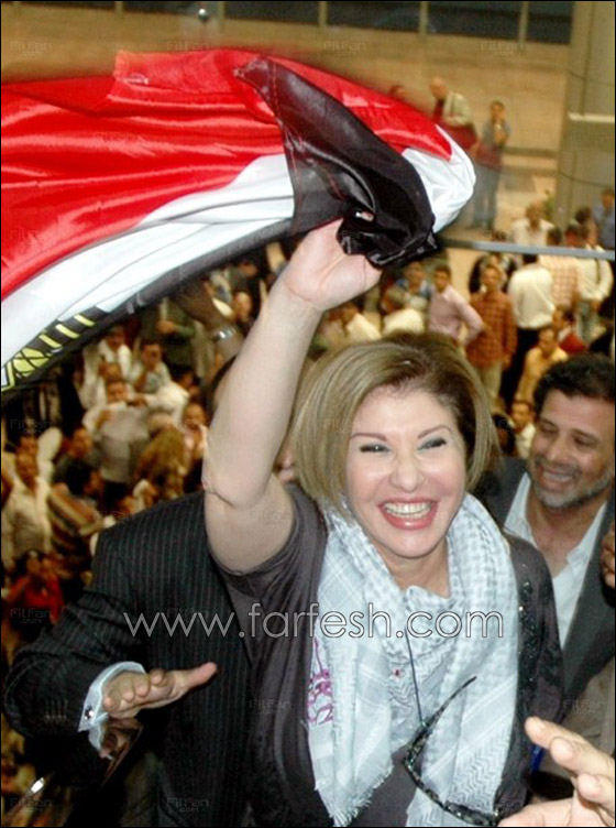 هالة سرحان تظهر في هالة سرحان تظهر في