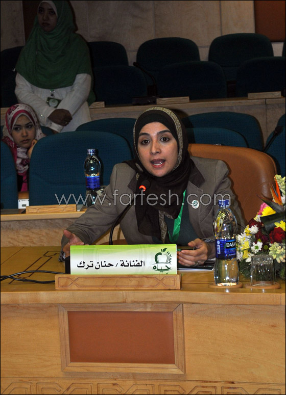 حنان تتصدى للتدخين وسوسن تستشهد بتغريم الزعيم!! صورة رقم 7 حنان تتصدى للتدخين وسوسن تستشهد بتغريم الزعيم!! صورة رقم 7