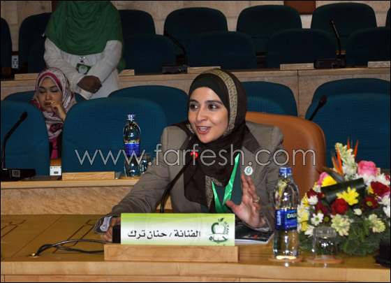 حنان تتصدى للتدخين وسوسن تستشهد بتغريم الزعيم!! صورة رقم 10 حنان تتصدى للتدخين وسوسن تستشهد بتغريم الزعيم!! صورة رقم 10