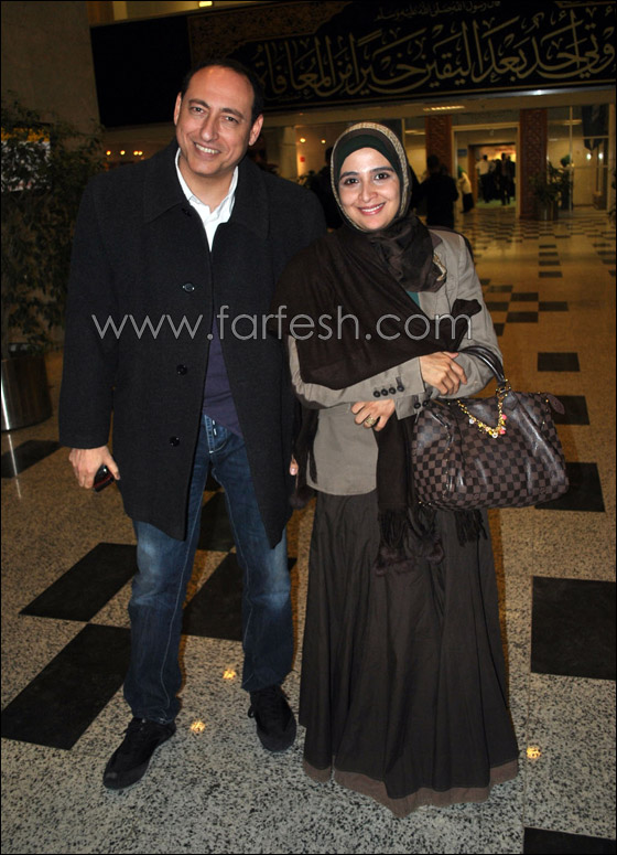 حنان تتصدى للتدخين وسوسن تستشهد بتغريم الزعيم!! صورة رقم 27 حنان تتصدى للتدخين وسوسن تستشهد بتغريم الزعيم!! صورة رقم 27