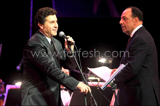 أمير الغناء العربي يستعد لـ أمير الغناء العربي يستعد لـ