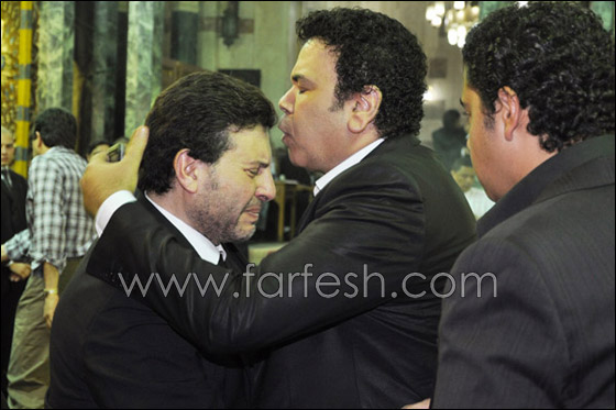 بم أوصت دينا هاني شاكر أبيها قبل وفاتها؟ وماذا طلب هو من زوجها؟ صورة رقم 25