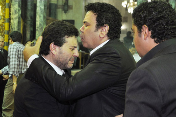 بالصور.. النجوم يشاطرون هاني شاكر حزنه على وفاة ابنته!   صورة رقم 4