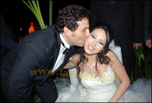 بعد محتنها.. ابنة الفنان هاني شاكر تتقرب إلى الله وترتدي الحجاب صورة رقم 4 بعد محتنها.. ابنة الفنان هاني شاكر تتقرب إلى الله وترتدي الحجاب صورة رقم 4