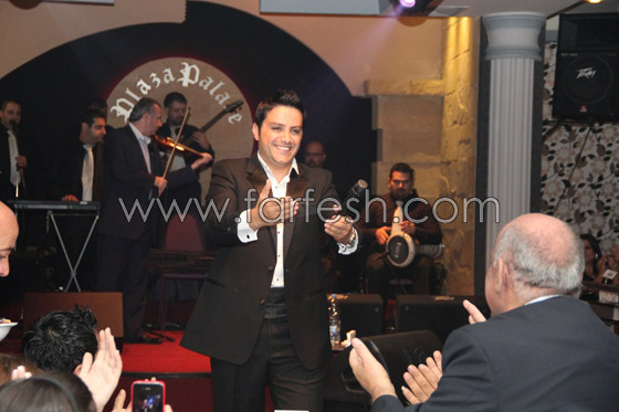 صور من حفلات العيد للفنان هشام الحاج في لبنان     صورة رقم 3