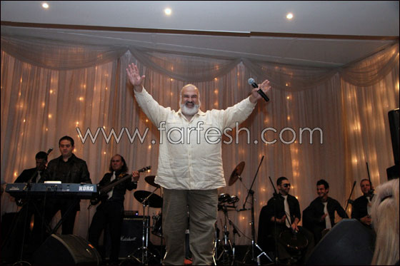 النجم هشام الحاج يحيي اول حفل في سيدنس!   صورة رقم 2