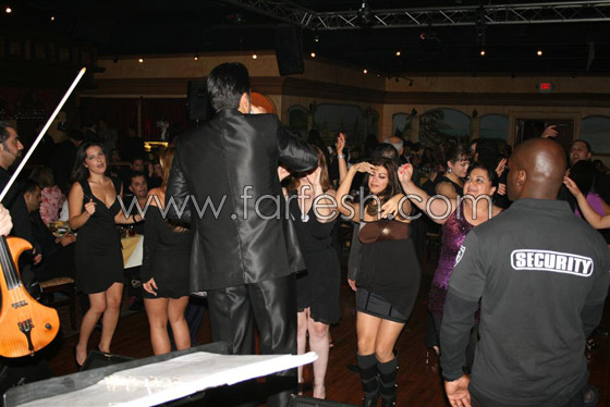 هشام الحج يحيي حفلة من اصل 18 في فلوريدا!! صورة رقم 9 هشام الحج يحيي حفلة من اصل 18 في فلوريدا!! صورة رقم 9