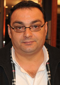 جلال شموط: ارتباط الفنان بفنانة قد يكون مريحا لوجود فهم متبادل صورة رقم 1 جلال شموط: ارتباط الفنان بفنانة قد يكون مريحا لوجود فهم متبادل صورة رقم 1