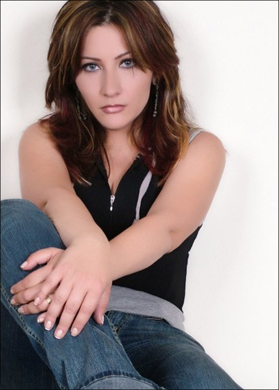 جيهان فاضل: تعمّدت اصطحاب اطفالي معي الى ميدان التحرير صورة رقم 5 جيهان فاضل: تعمّدت اصطحاب اطفالي معي الى ميدان التحرير صورة رقم 5