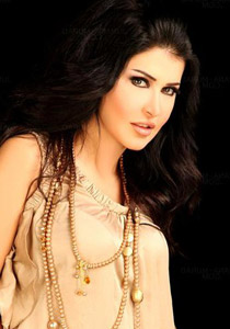 جومانا: دم الشهداء غالٍ.. وعلى وسائل الإعلام أن ترحم سوريا!  صورة رقم 1