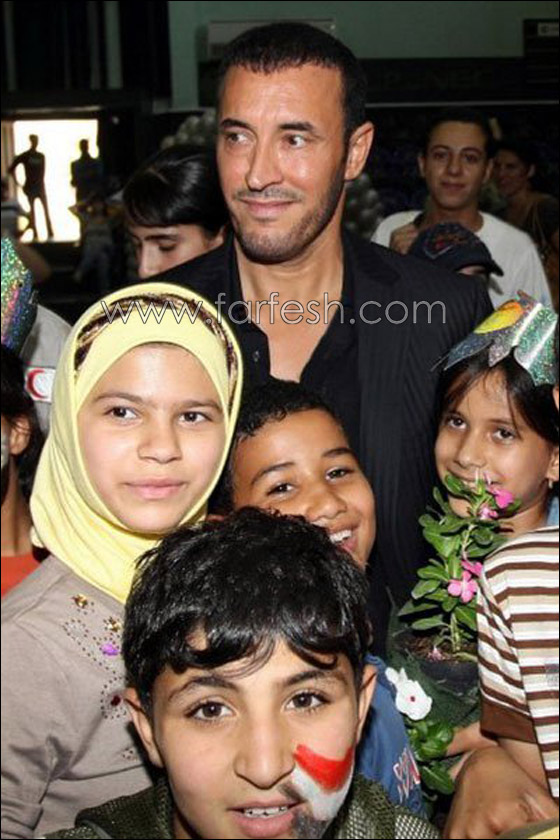 الساهر أصبح جدا وحفيدته سنا ستظهر معه في فيديو كليب! صورة رقم 9 الساهر أصبح جدا وحفيدته سنا ستظهر معه في فيديو كليب! صورة رقم 9