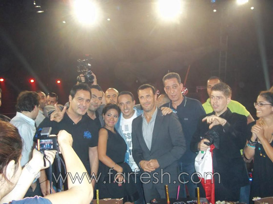 كاظم الساهر يحتفل بعيد ميلاده وسط لجنة The voice! صورة رقم 7 كاظم الساهر يحتفل بعيد ميلاده وسط لجنة The voice! صورة رقم 7