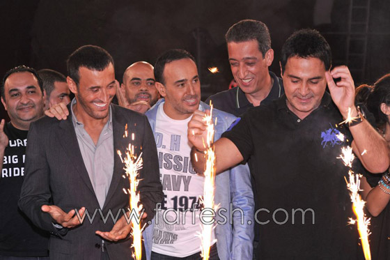 كاظم الساهر يحتفل بعيد ميلاده وسط لجنة The voice! صورة رقم 9 كاظم الساهر يحتفل بعيد ميلاده وسط لجنة The voice! صورة رقم 9