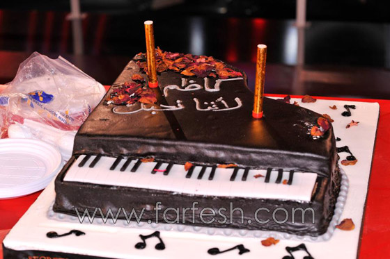 كاظم الساهر يحتفل بعيد ميلاده وسط لجنة The voice! صورة رقم 13 كاظم الساهر يحتفل بعيد ميلاده وسط لجنة The voice! صورة رقم 13