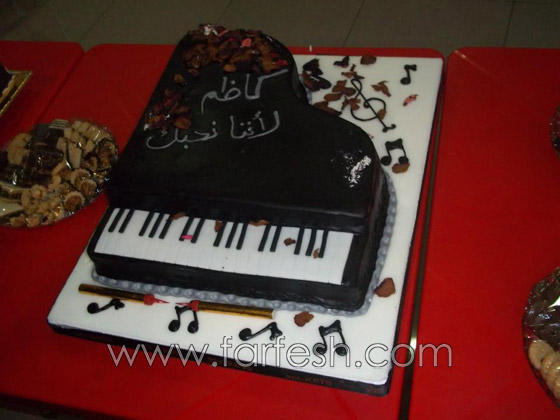 كاظم الساهر يحتفل بعيد ميلاده وسط لجنة The voice! صورة رقم 17 كاظم الساهر يحتفل بعيد ميلاده وسط لجنة The voice! صورة رقم 17