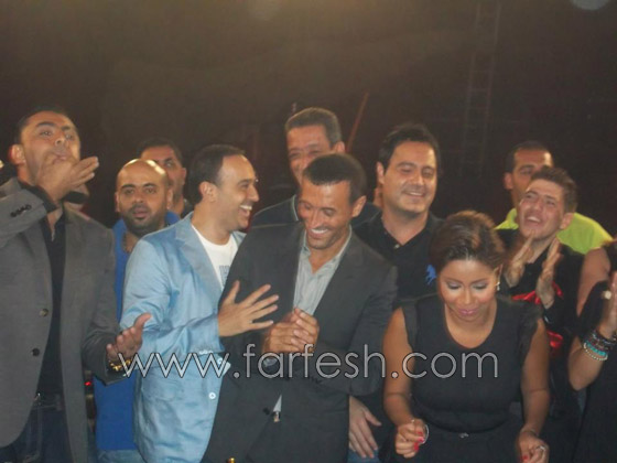 كاظم الساهر يحتفل بعيد ميلاده وسط لجنة The voice! صورة رقم 18 كاظم الساهر يحتفل بعيد ميلاده وسط لجنة The voice! صورة رقم 18