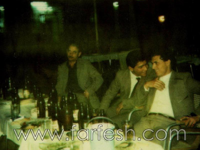 اليكم صور نادرة لكاظم الساهر خلال فترة مراهقته وفي حفل زفافه! صورة رقم 5 اليكم صور نادرة لكاظم الساهر خلال فترة مراهقته وفي حفل زفافه! صورة رقم 5