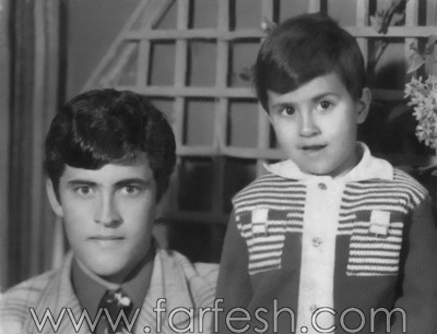 اليكم صور نادرة لكاظم الساهر خلال فترة مراهقته وفي حفل زفافه! صورة رقم 9 اليكم صور نادرة لكاظم الساهر خلال فترة مراهقته وفي حفل زفافه! صورة رقم 9