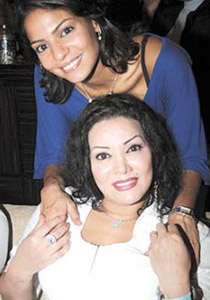 ليلى غفران ستقاضي من ينتج مسلسلا يسيء لابنتها!! صورة رقم 1 ليلى غفران ستقاضي من ينتج مسلسلا يسيء لابنتها!! صورة رقم 1