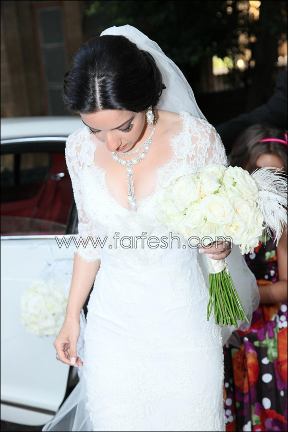 كبار نجوم الفن يشاركون المخرجة ليلى كنعان حفل زفافها! صورة رقم 8 كبار نجوم الفن يشاركون المخرجة ليلى كنعان حفل زفافها! صورة رقم 8