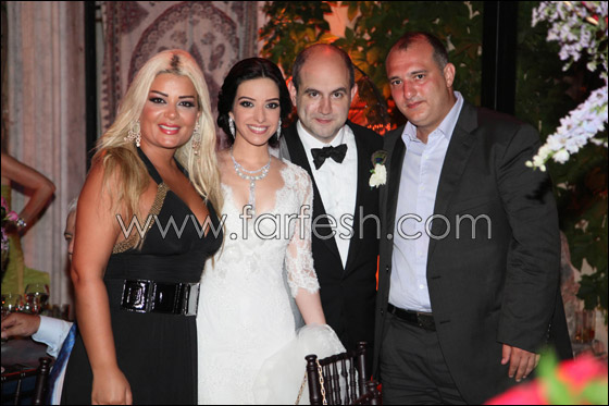 كبار نجوم الفن يشاركون المخرجة ليلى كنعان حفل زفافها! صورة رقم 18 كبار نجوم الفن يشاركون المخرجة ليلى كنعان حفل زفافها! صورة رقم 18