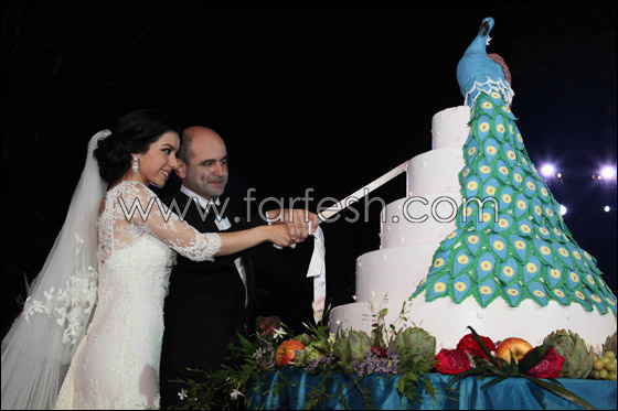 كبار نجوم الفن يشاركون المخرجة ليلى كنعان حفل زفافها! صورة رقم 2 كبار نجوم الفن يشاركون المخرجة ليلى كنعان حفل زفافها! صورة رقم 2