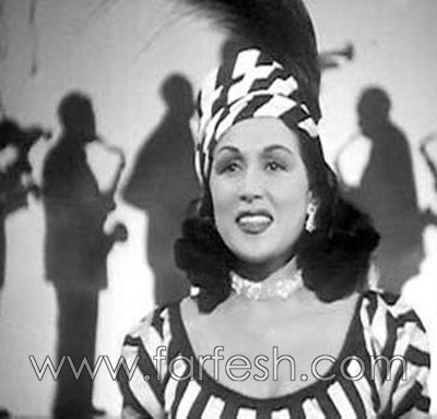 صور للراحلة ليلى مراد ترتدي الحجاب وتقرأ القران! صورة رقم 5 صور للراحلة ليلى مراد ترتدي الحجاب وتقرأ القران! صورة رقم 5