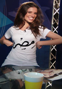 لارا اسكندر: بيونسيه مثلي الاعلى بالغناء والبومي يعبّر عني!  صورة رقم 2