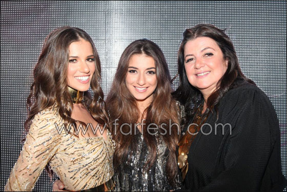 لارا اسكندر: بيونسيه مثلي الاعلى بالغناء والبومي يعبّر عني!  صورة رقم 23