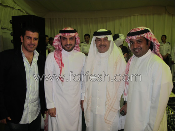 عبده يشارك المهندس والماجد في احياء حفل زفاف شخصية مهمة! صورة رقم 4 عبده يشارك المهندس والماجد في احياء حفل زفاف شخصية مهمة! صورة رقم 4