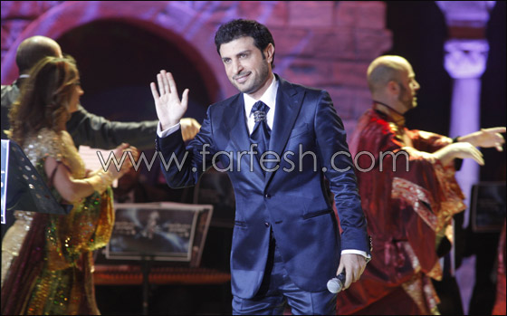 المهندس يشعل ليلة رأس السنة وليالي الدوحة الغنائية! صورة رقم 2 المهندس يشعل ليلة رأس السنة وليالي الدوحة الغنائية! صورة رقم 2