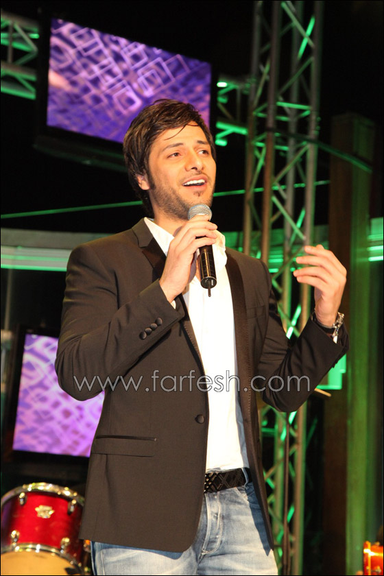 منصور زايد الخليجي الوحيد في إفتتاح 