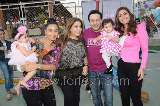 بالصور.. مي سليم تحتفل بعيد ابنتها مع اصدقائها الفنانين! صورة رقم 4 بالصور.. مي سليم تحتفل بعيد ابنتها مع اصدقائها الفنانين! صورة رقم 4