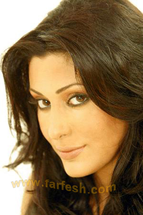 مجنون مايا نصري: مجنون مايا نصري: