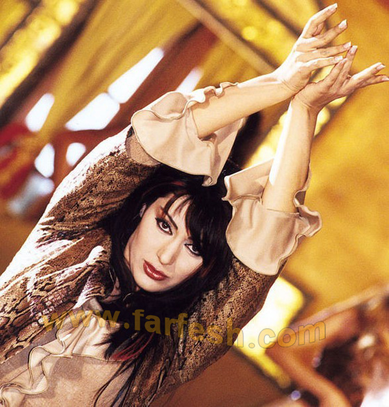 مجنون مايا نصري: مجنون مايا نصري: