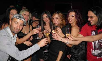 بالصور.. احتفال مايا نعمة بعيد ميلادها الـ24  صورة رقم 3