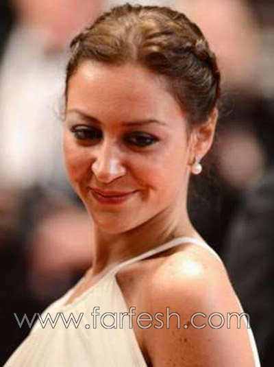 والدة منة شلبي: ابنتي شرّفت بنات مصر والعرب بشياكتها وأناقتها صورة رقم 5