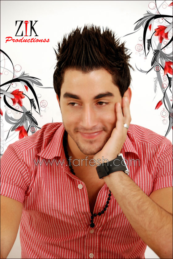 الفنان محمد أبو جمعه يستعد لاطلاق اول أغنيه الفنان محمد أبو جمعه يستعد لاطلاق اول أغنيه