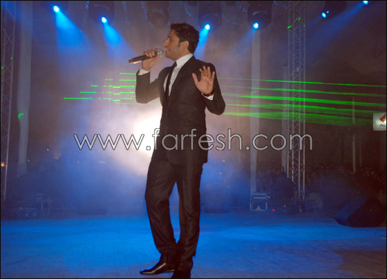 نيكول سابا تشعل حفل نيكول سابا تشعل حفل