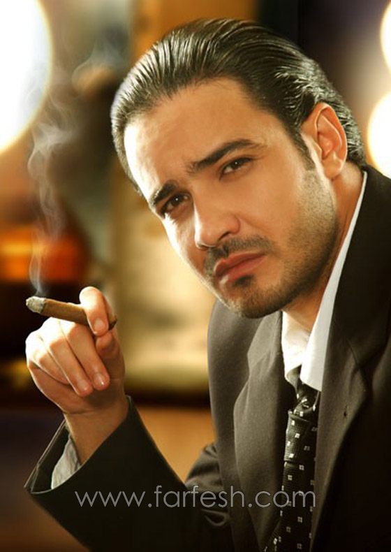 محمد رجب.. تخلى عن حلمه ليكون ضابط واصبح ممثل مشهور صورة رقم 3 محمد رجب.. تخلى عن حلمه ليكون ضابط واصبح ممثل مشهور صورة رقم 3