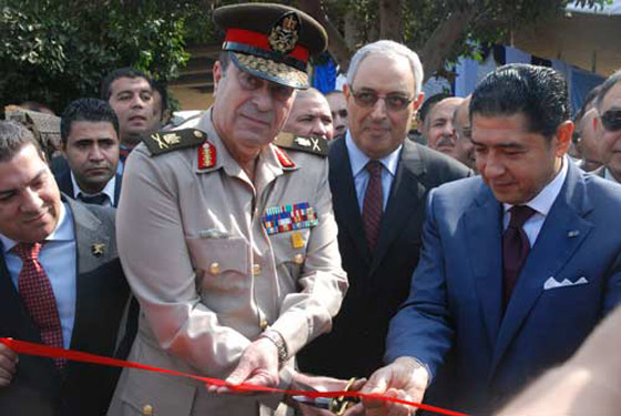 اطلاق اطول علم مصري بمشاركة الفنان محمد فؤاد صورة رقم 1 اطلاق اطول علم مصري بمشاركة الفنان محمد فؤاد صورة رقم 1