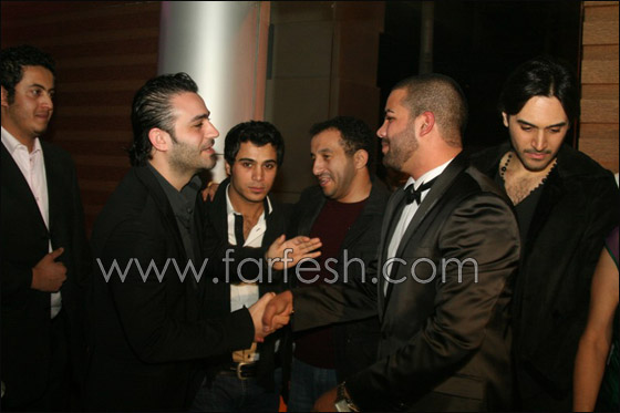 محمد رمضان يحتفل باطلاق محمد رمضان يحتفل باطلاق